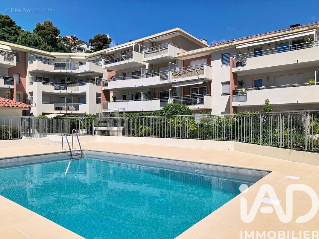 Photo 1 - Appartement à SAINT-LAURENT-DU-VAR