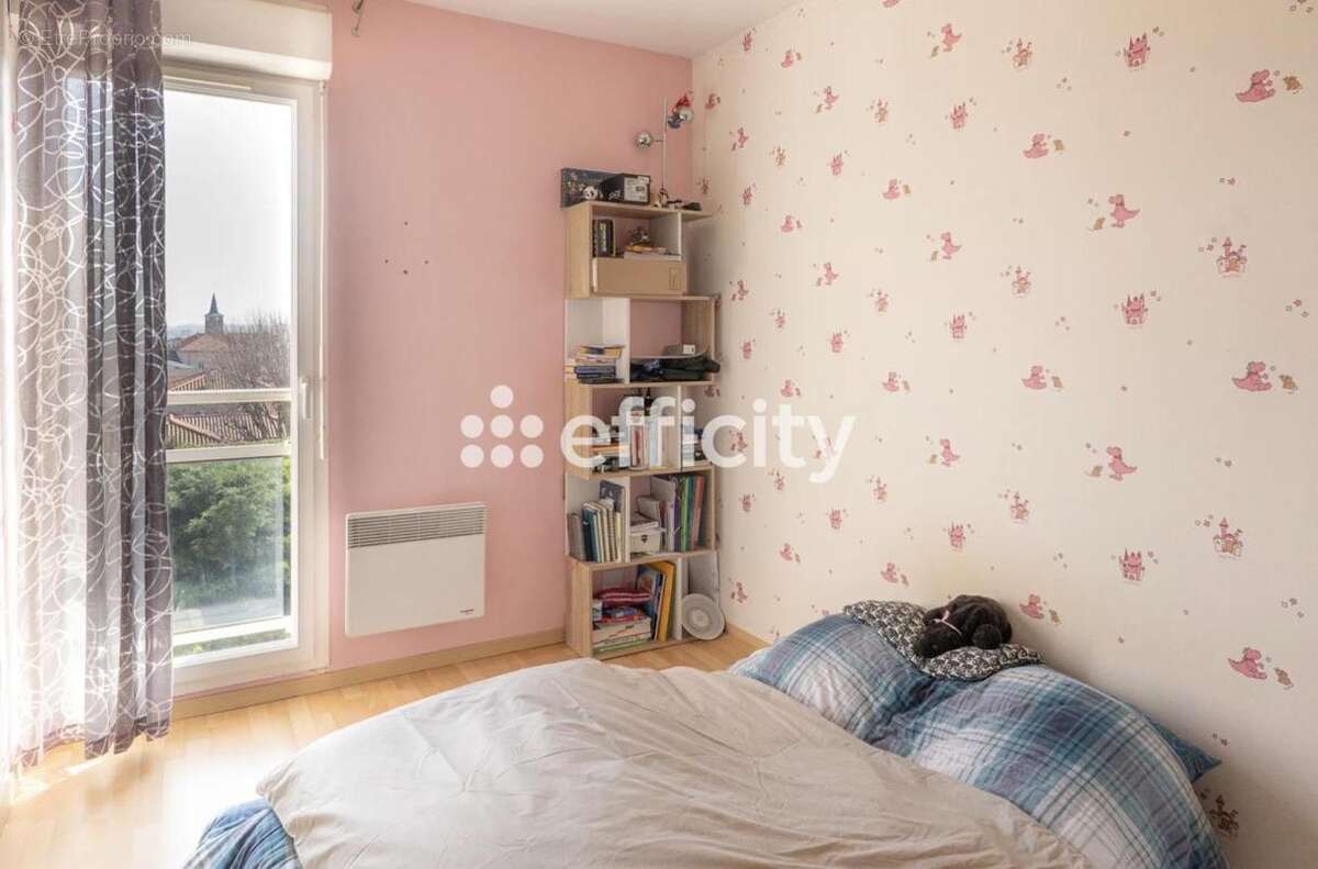Appartement à VALENCIN