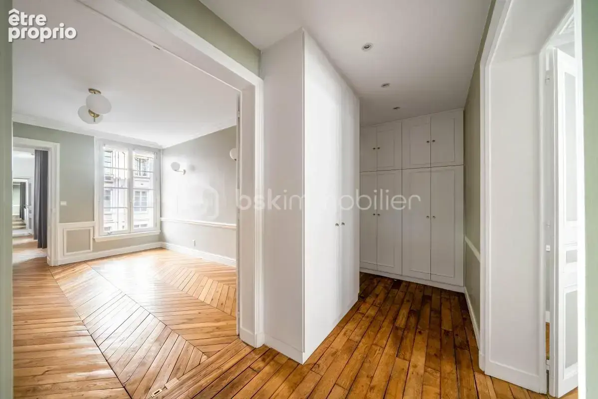 Élégance parisienne au cœur du Marais – Appartement de 104 m² rénové avec ascenseur - photo 4