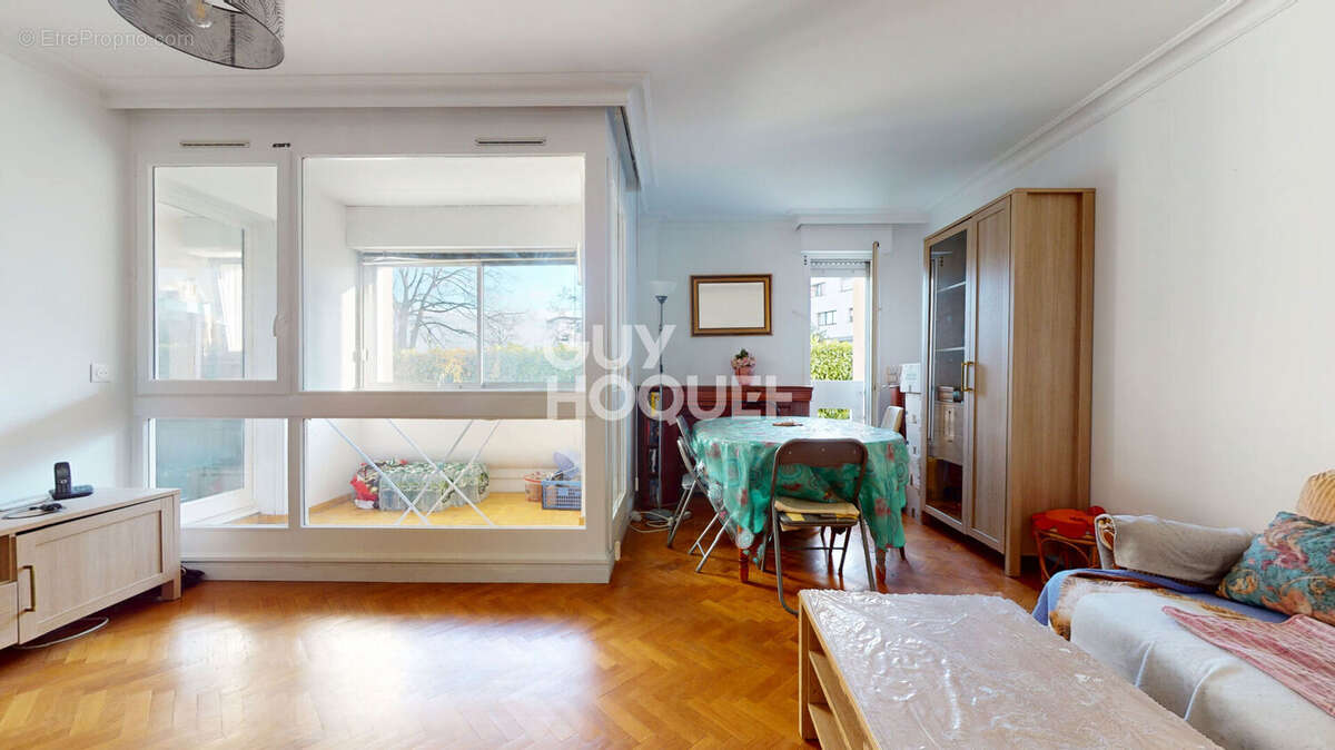 Appartement à ERMONT