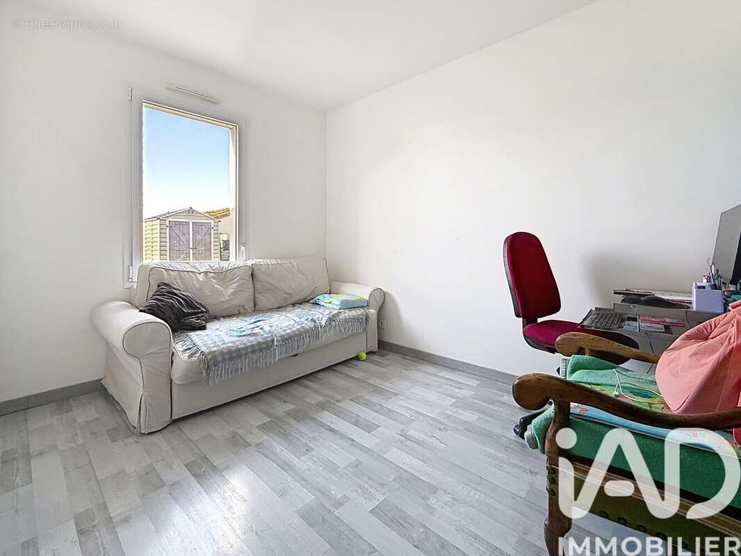 Photo 8 - Maison à SURGERES