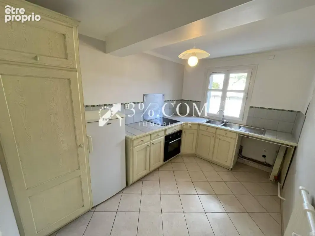 STUDIO 30 M2 + CAVE 5 M2 Quartier Barberie - St Félix - photo 8