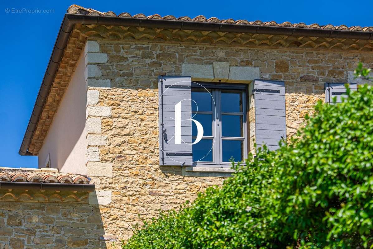 Maison à UZES
