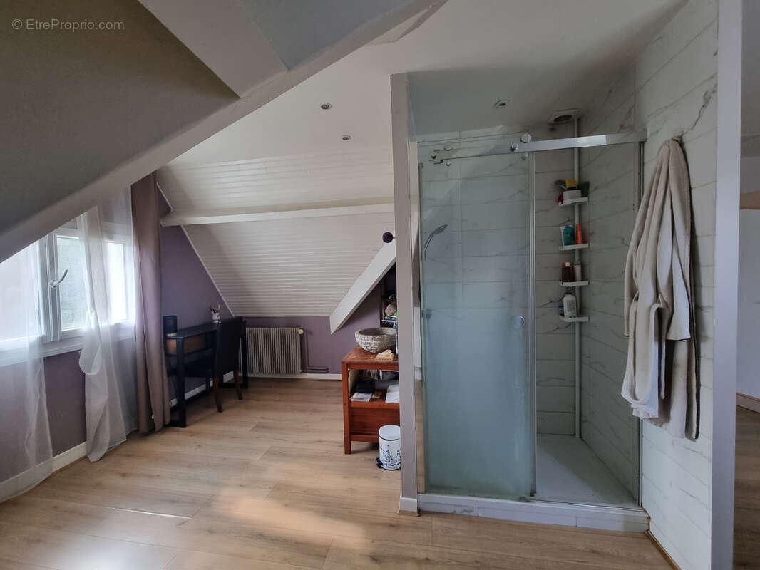 Maison à AUNAY-SOUS-AUNEAU