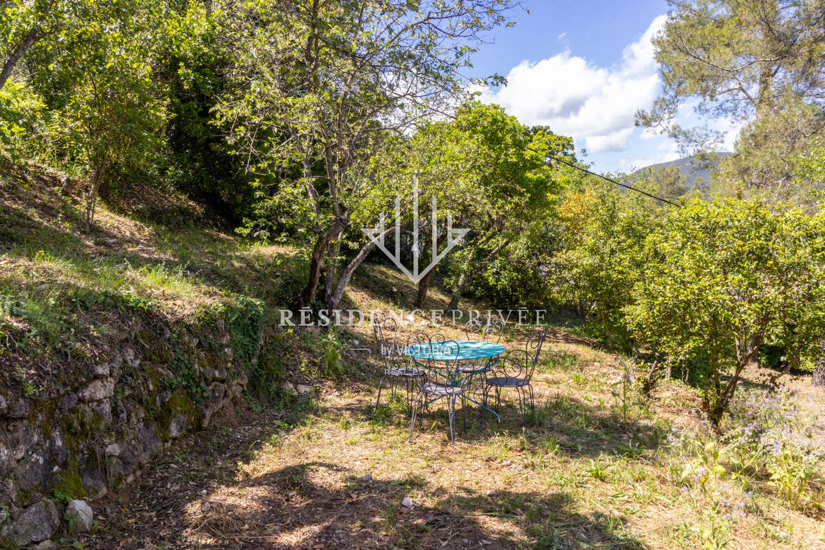 Maison à SOLLIES-TOUCAS