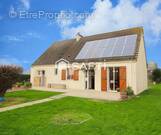 Photo 1 - Maison à ISIGNY-LE-BUAT