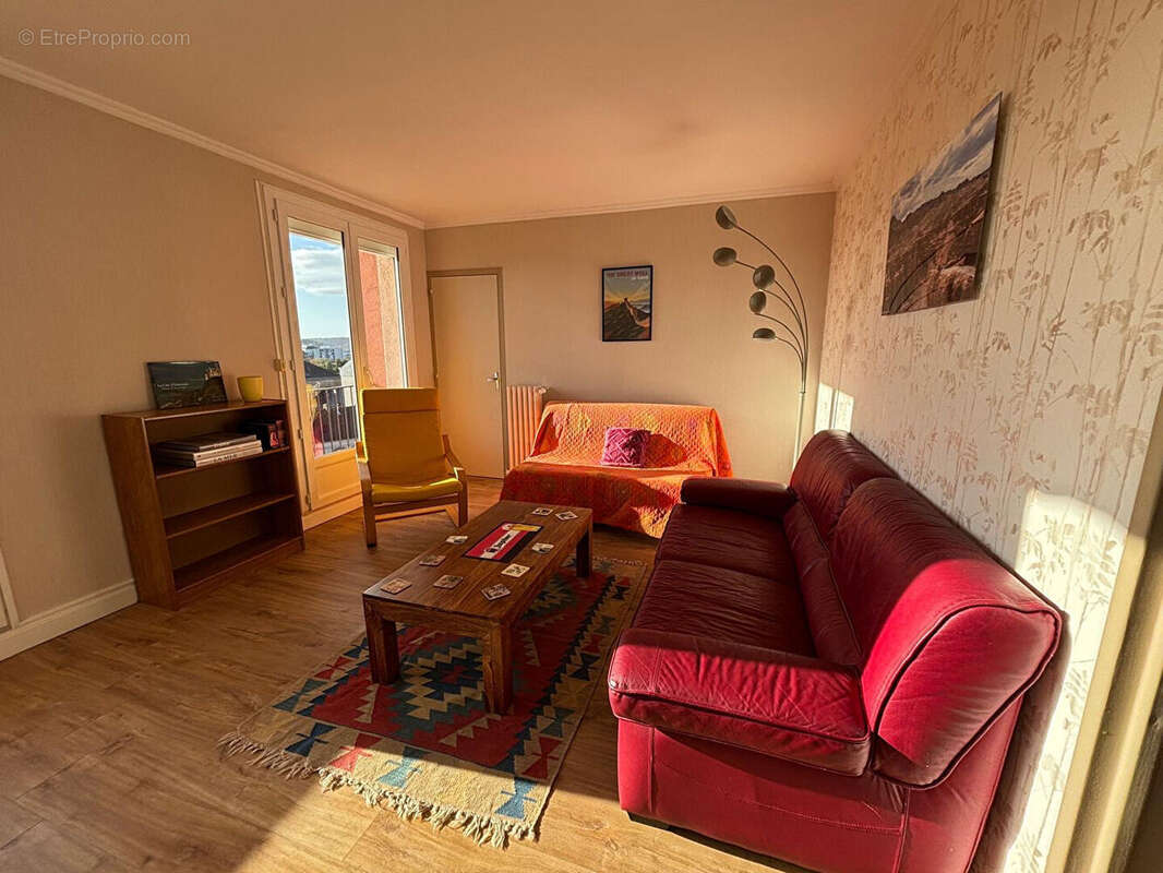 Appartement à LAVAL