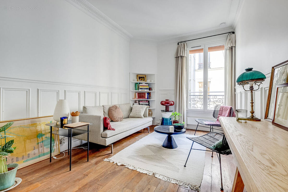 Appartement à PARIS-18E