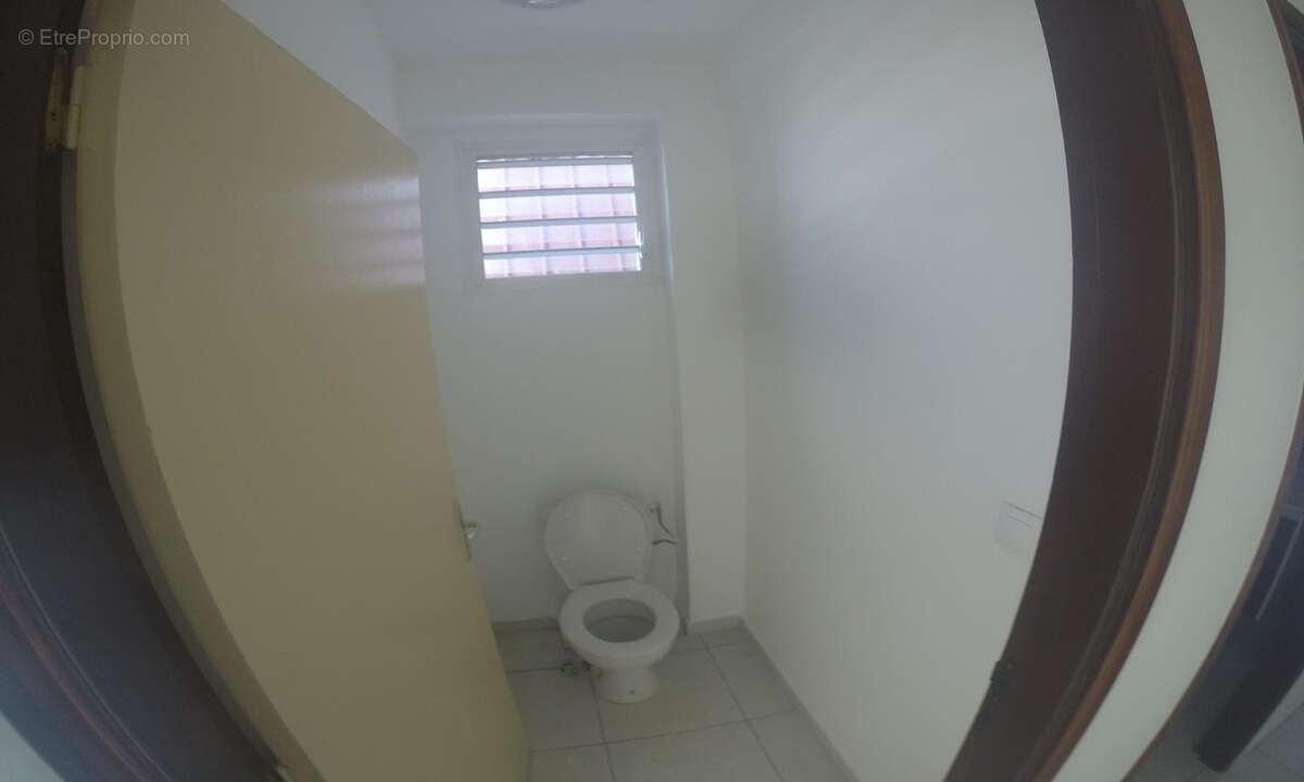 A vendre Appartement T3 a Cayenne - photo 4
