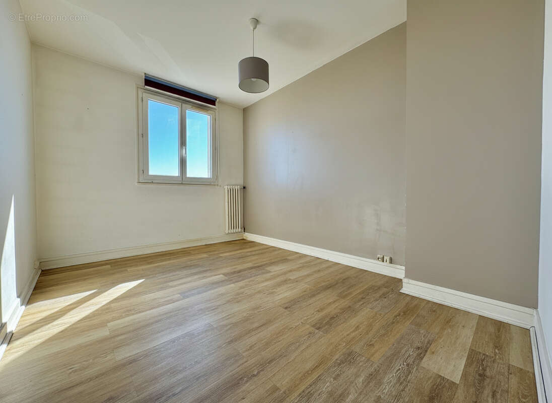 Appartement Talant 4 pièce(s) 66 m2 - photo 13