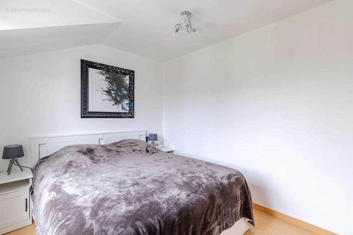 Appartement à LOUVRES