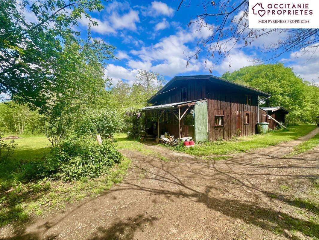 Maison à MONTESQUIEU-VOLVESTRE