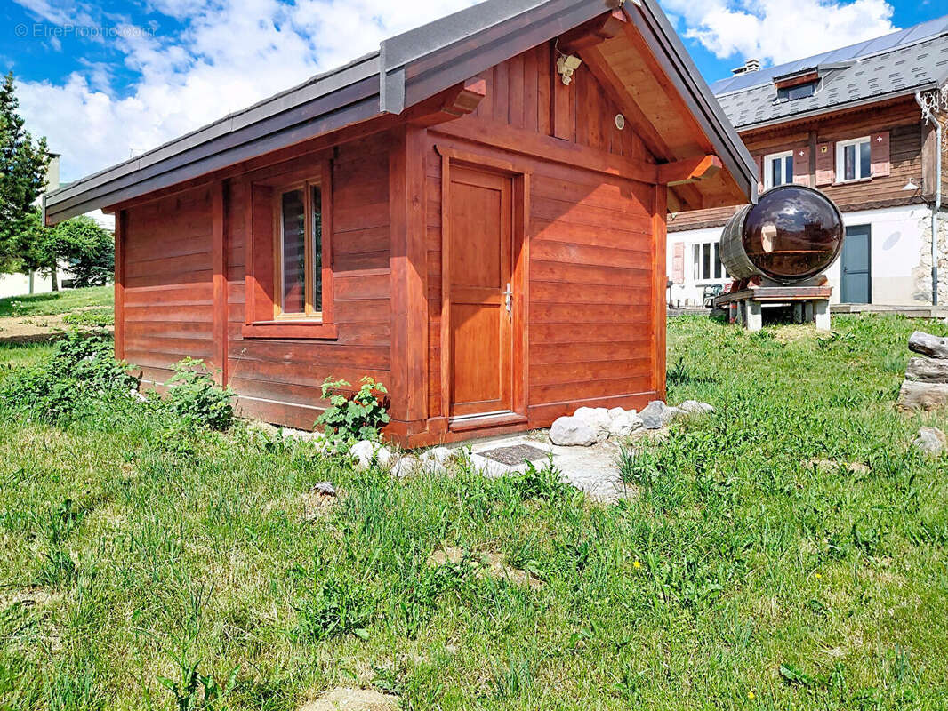 Chalet de 320 m² avec 3 gîtes indépendants - photo 18