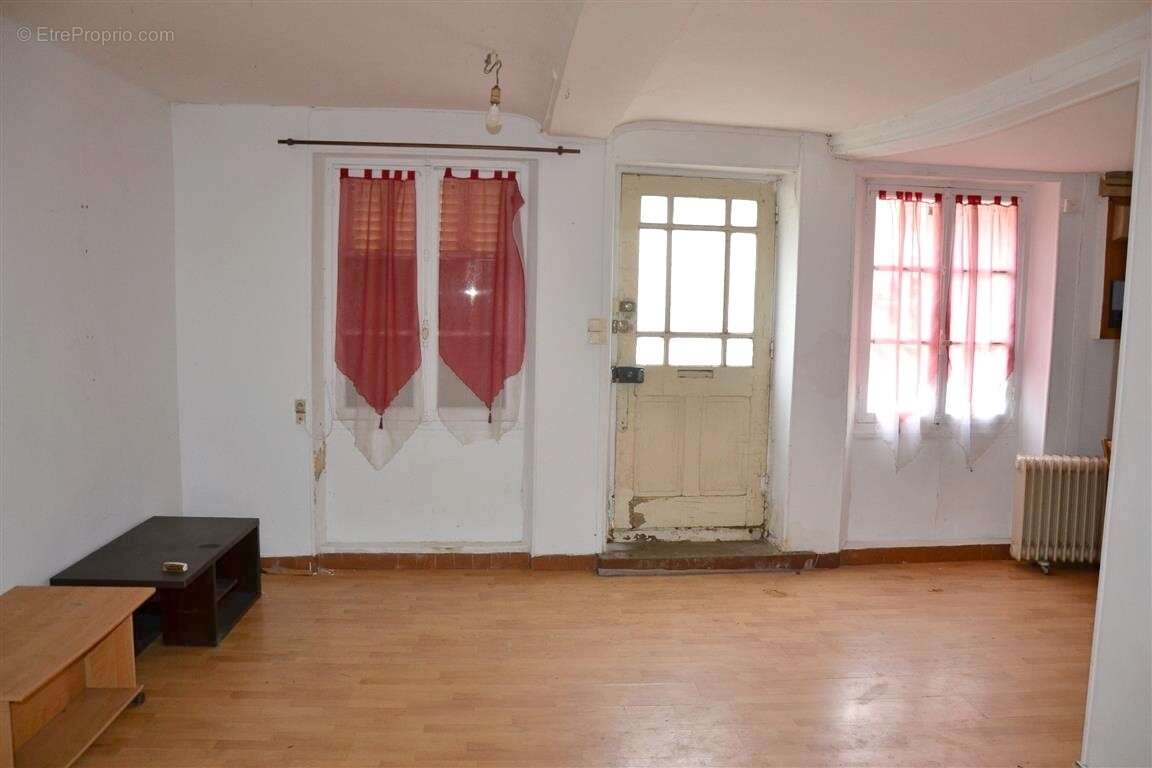 Maison à NONANT-LE-PIN