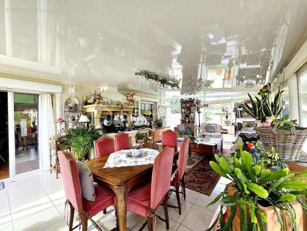 Maison à BALARUC-LE-VIEUX