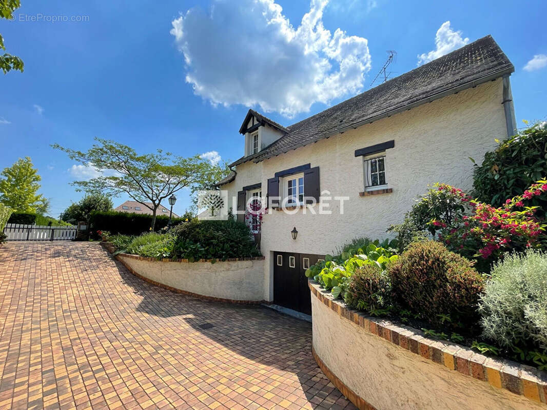 Maison à CONFLANS-SAINTE-HONORINE