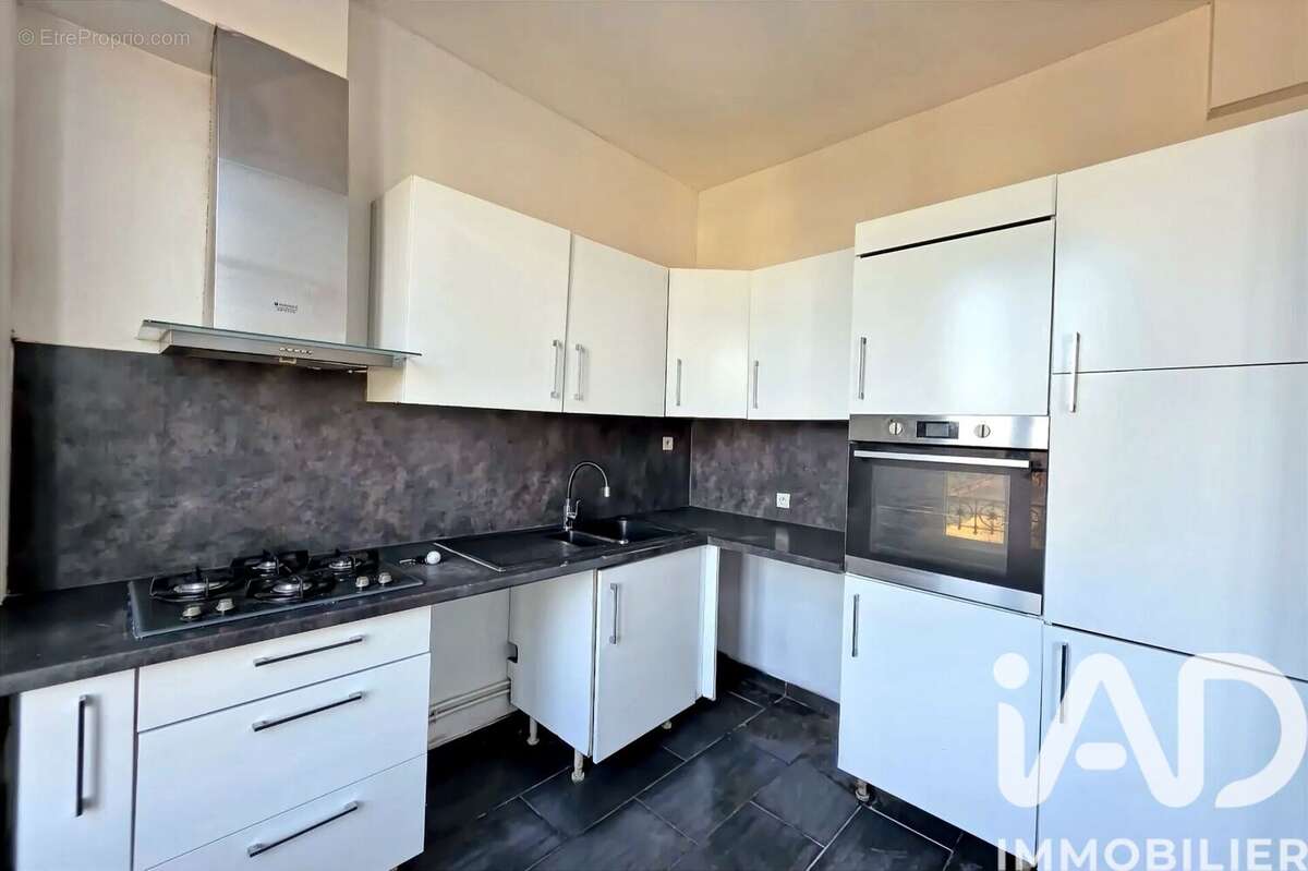 Photo 3 - Appartement à VIGNEUX-SUR-SEINE