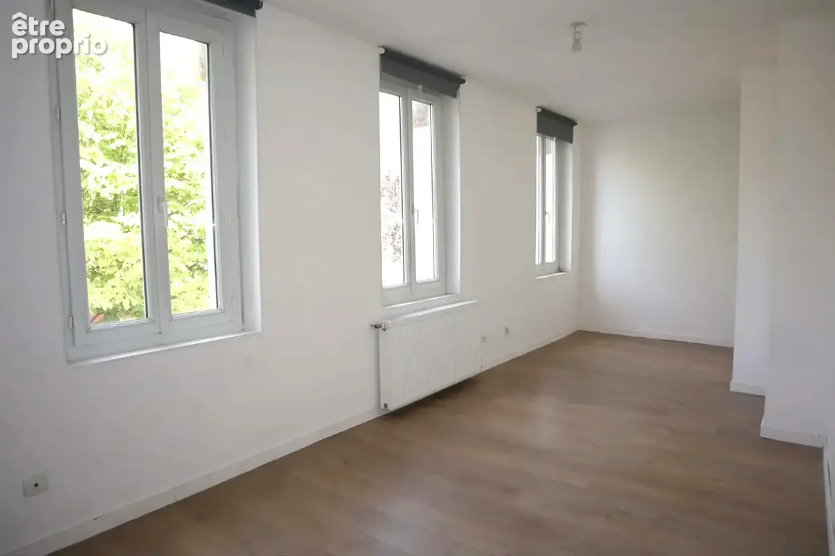 Maison à SIN-LE-NOBLE