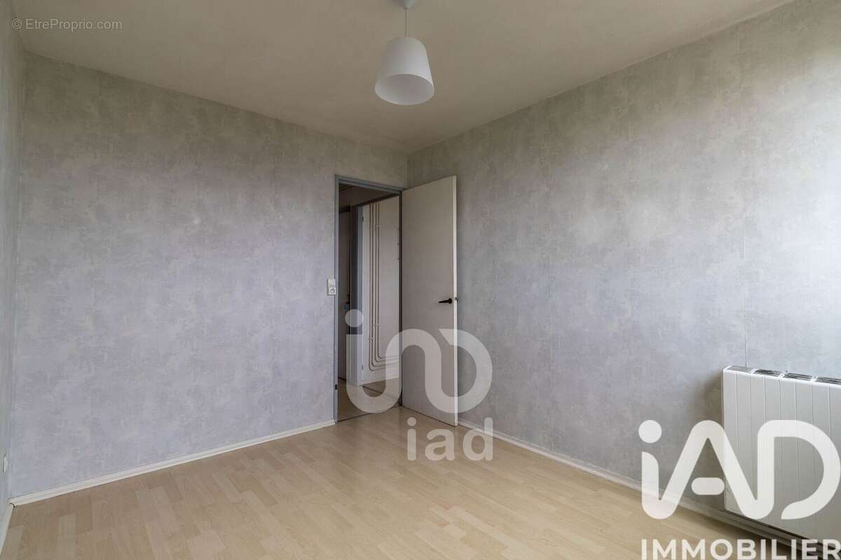 Photo 9 - Appartement à POISSY