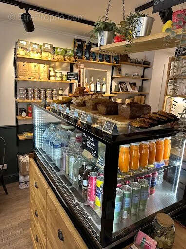 Commerce à MARSEILLE-2E