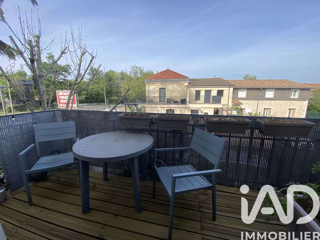 Photo 2 - Appartement à FARGUES-SAINT-HILAIRE