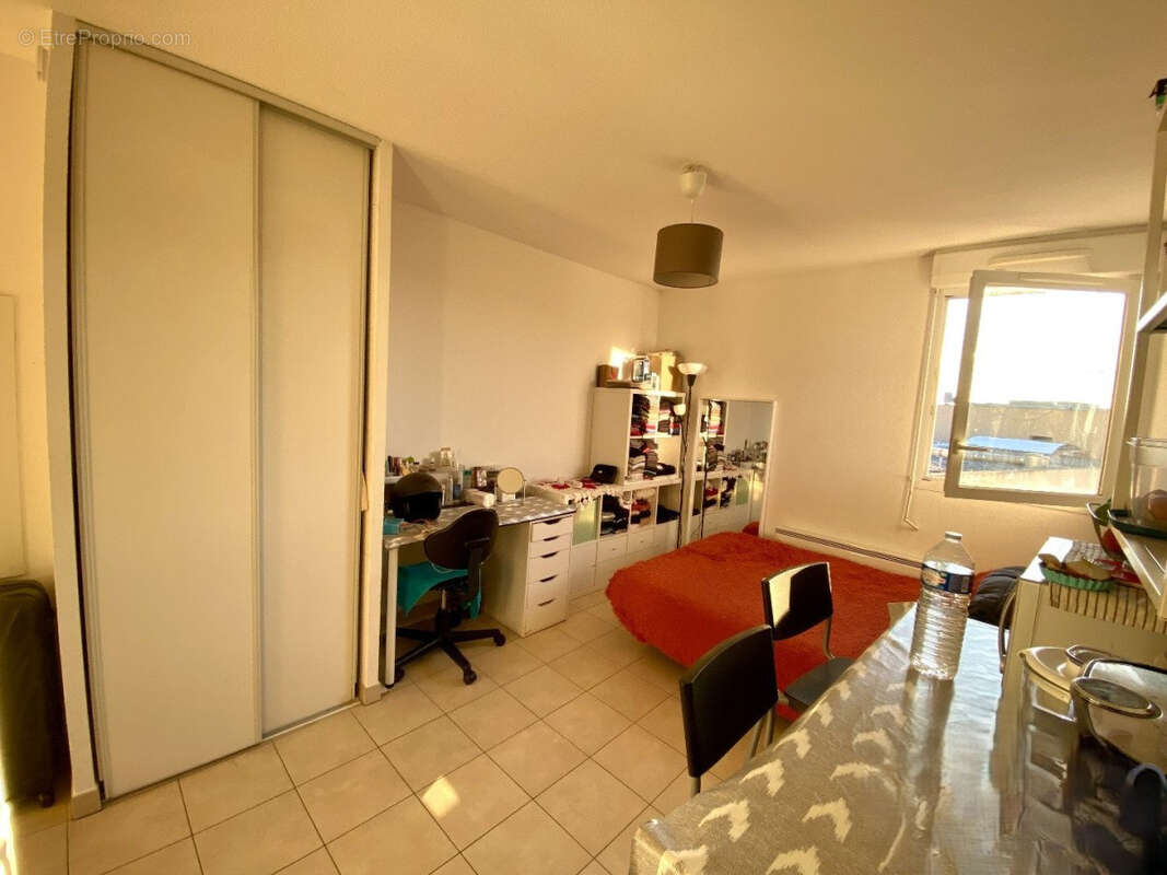Appartement à CASTELNAU-LE-LEZ
