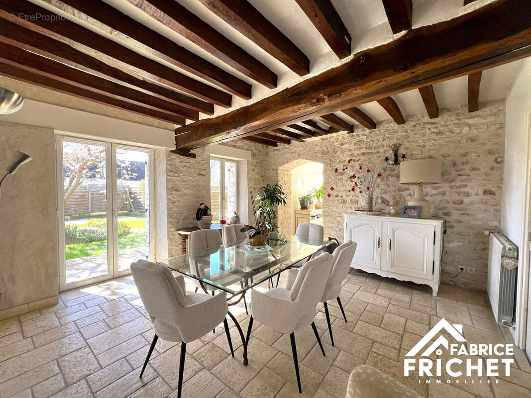 Maison à VILLIERS-EN-DESOEUVRE