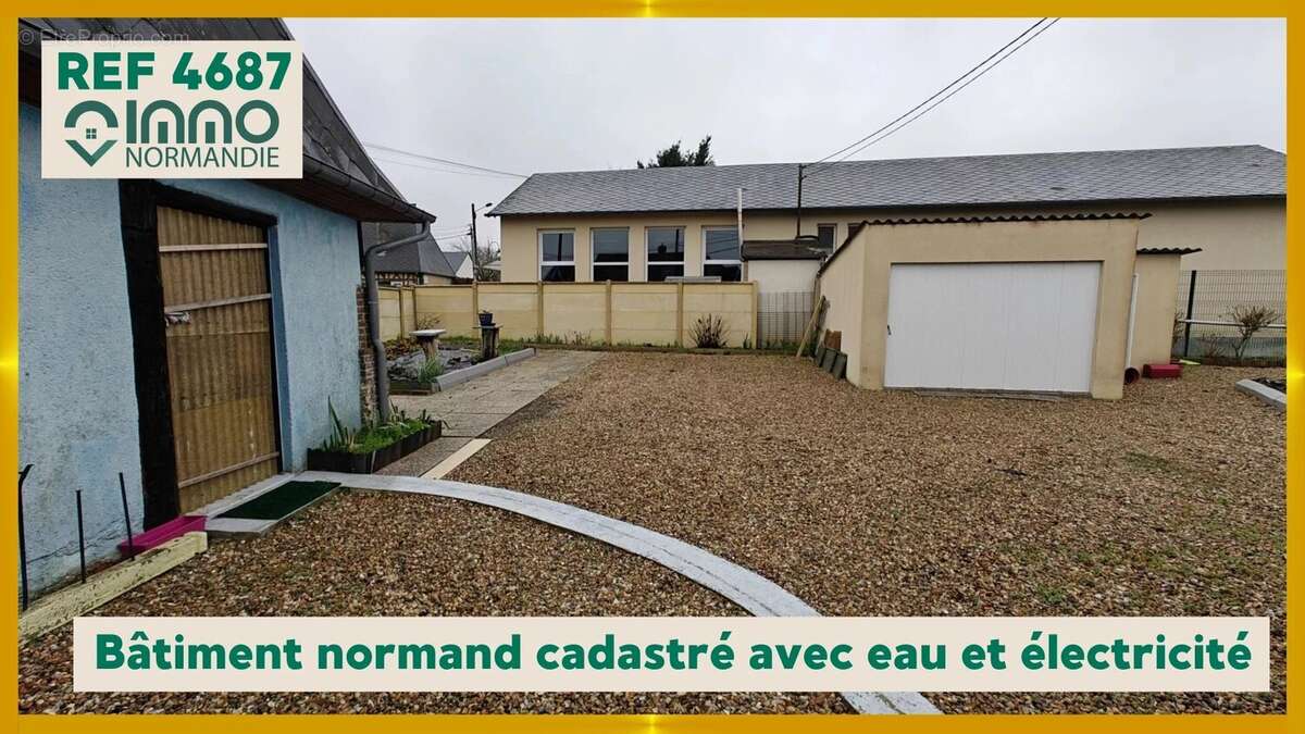 Terrain à NEUVILLE-SUR-AUTHOU