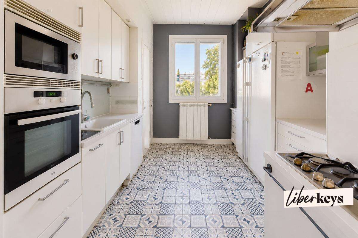 Appartement à MARSEILLE-8E