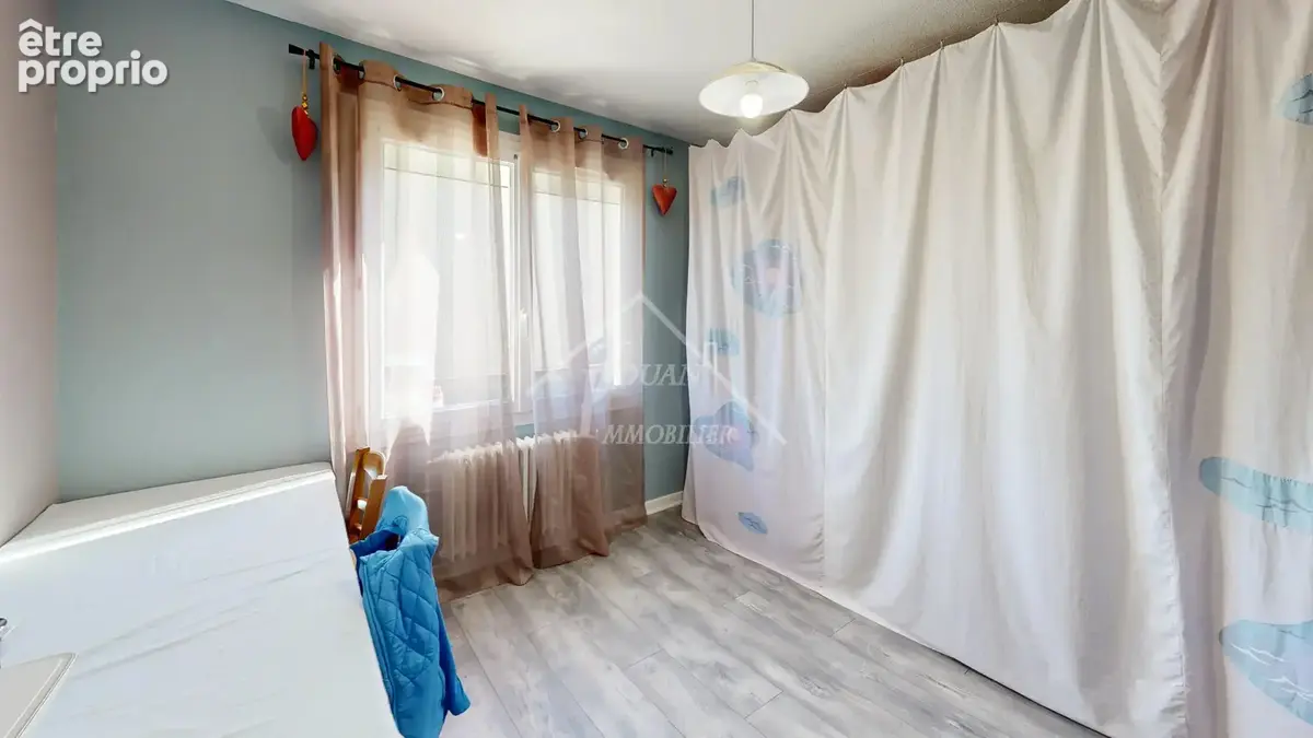 Appartement trois chambres dans quartier calme - photo 7
