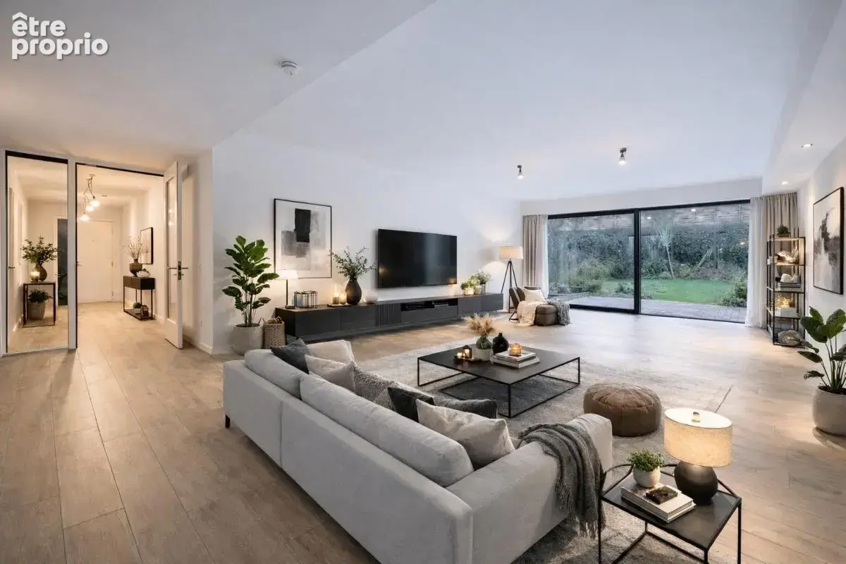 Appartement à ISSY-LES-MOULINEAUX