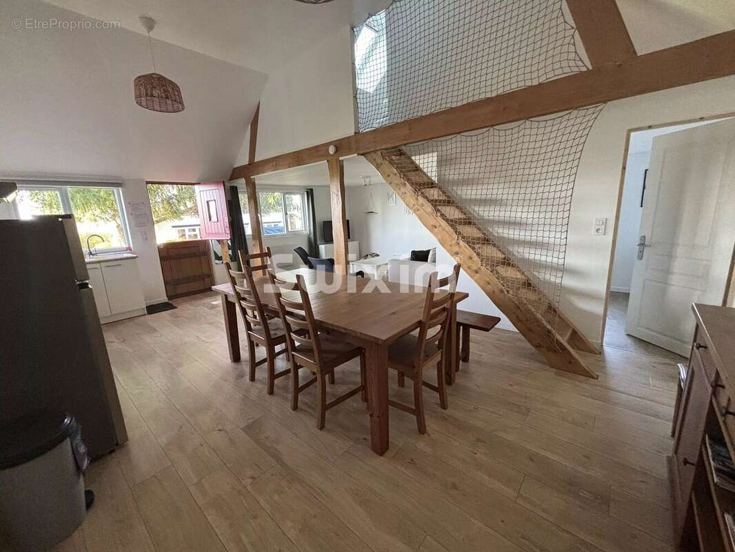 Maison à MONTBERTHAULT