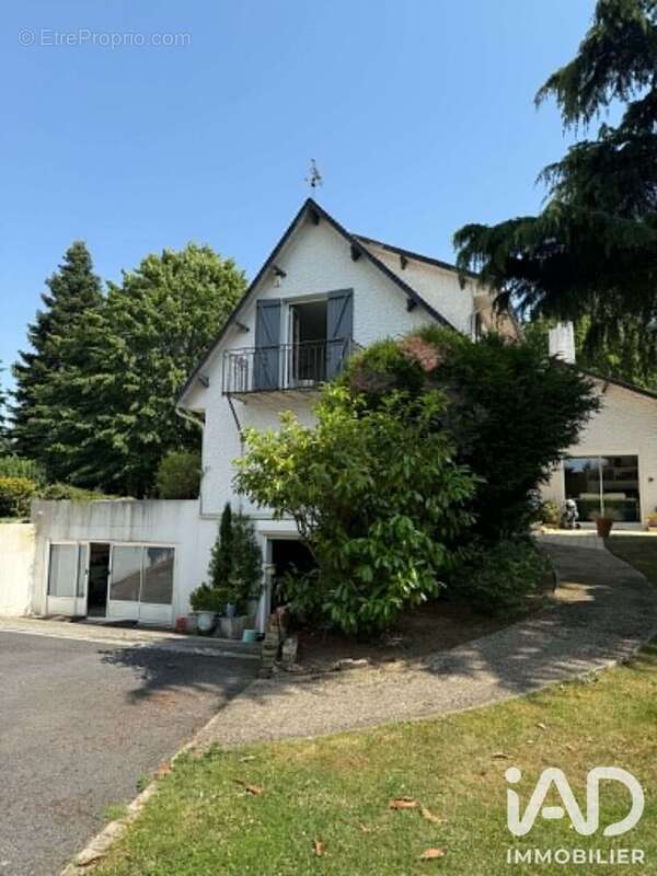 Photo 5 - Maison à ESTREES-SAINT-DENIS