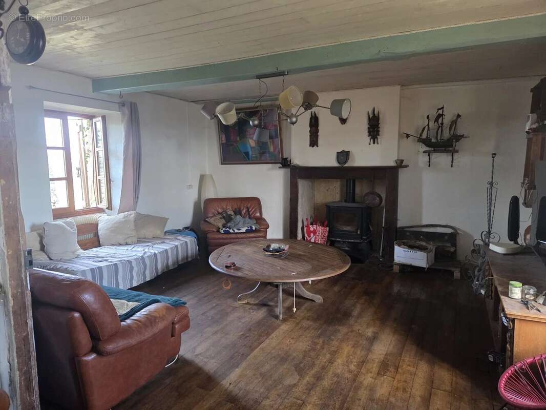 Maison à SAINT-ANTONIN-NOBLE-VAL