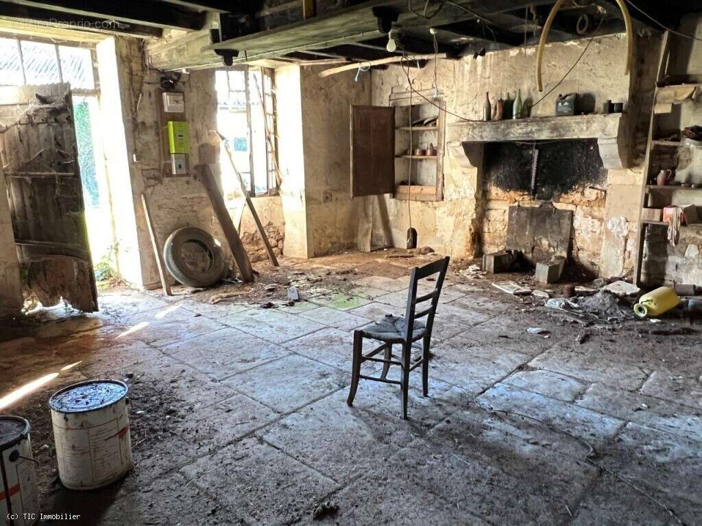 Maison à VILLEFAGNAN