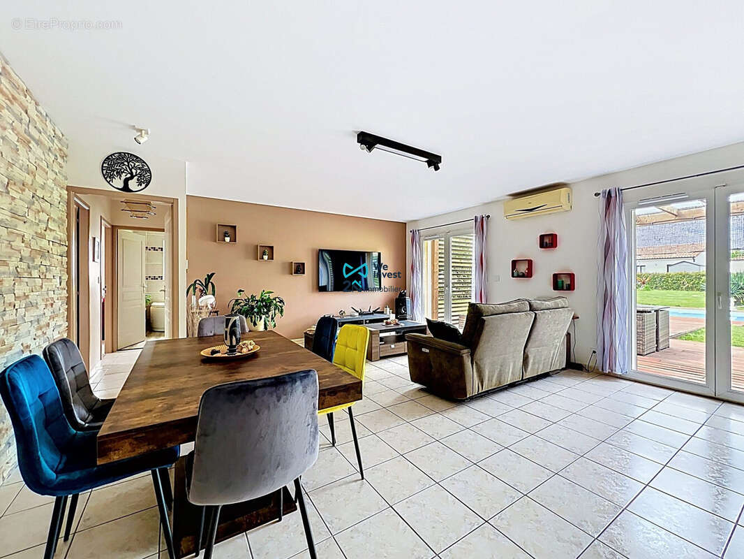 Maison à BESSENS