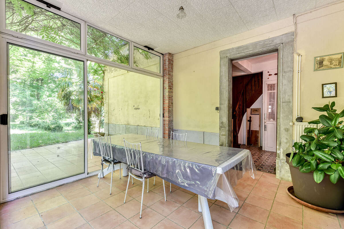 Maison et Parc Quillan 6 pièce(s) Rare et Unique - photo 4