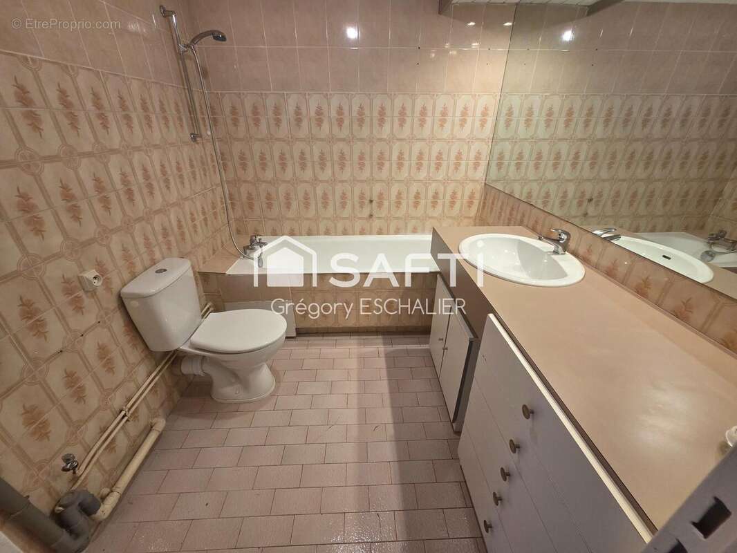 Appartement 33 m² à Mandelieu-La-Napoule  - photo 3