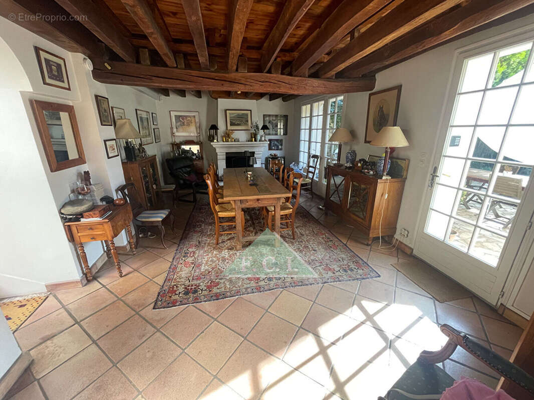 Maison à MAULE