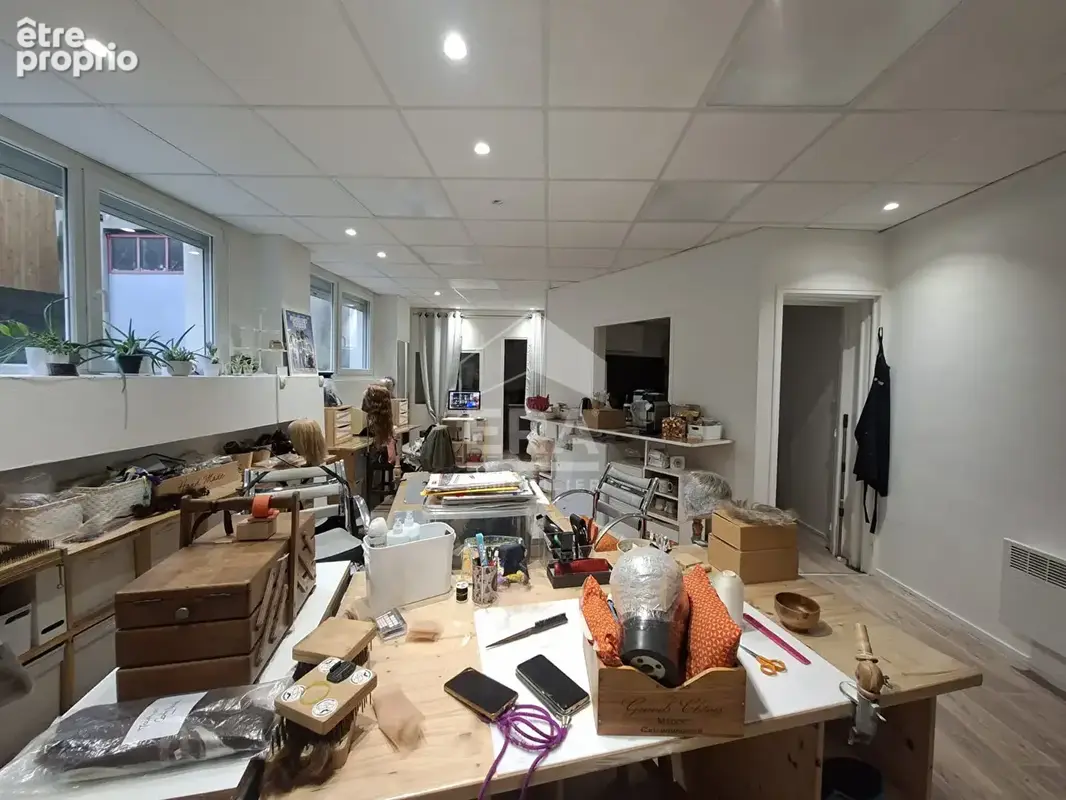 Local d'activité 56m² à paris 19e arrondissement - photo 2
