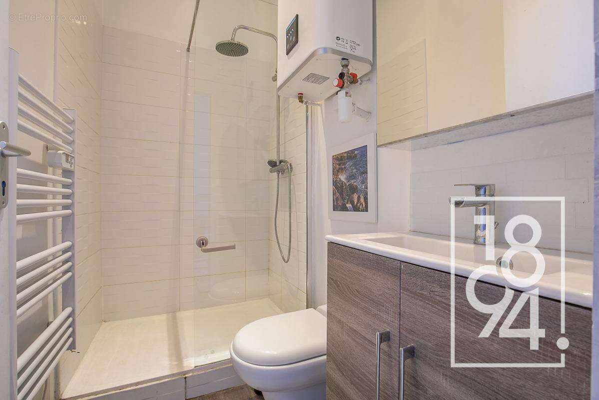 Appartement à MARSEILLE-6E