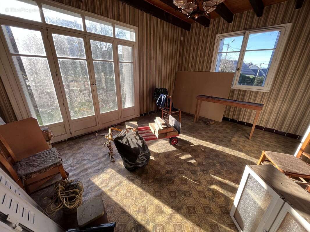 Séjour - Maison à SAIGNES