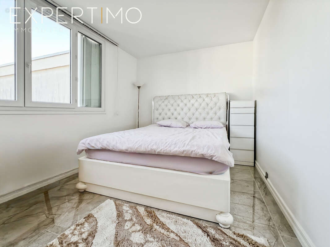 Appartement à SAINT-MICHEL-SUR-ORGE