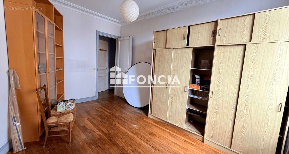 Patay- 3 pieces (55 m2) en etage eleve avec ascenseur - ensoleille- charme de l'ancien - photo 11