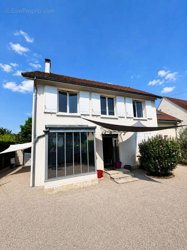 Maison à LAMORLAYE