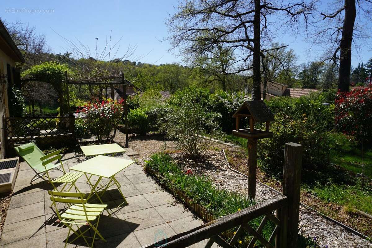 Maison à SAINT-ROMAIN-ET-SAINT-CLEMENT