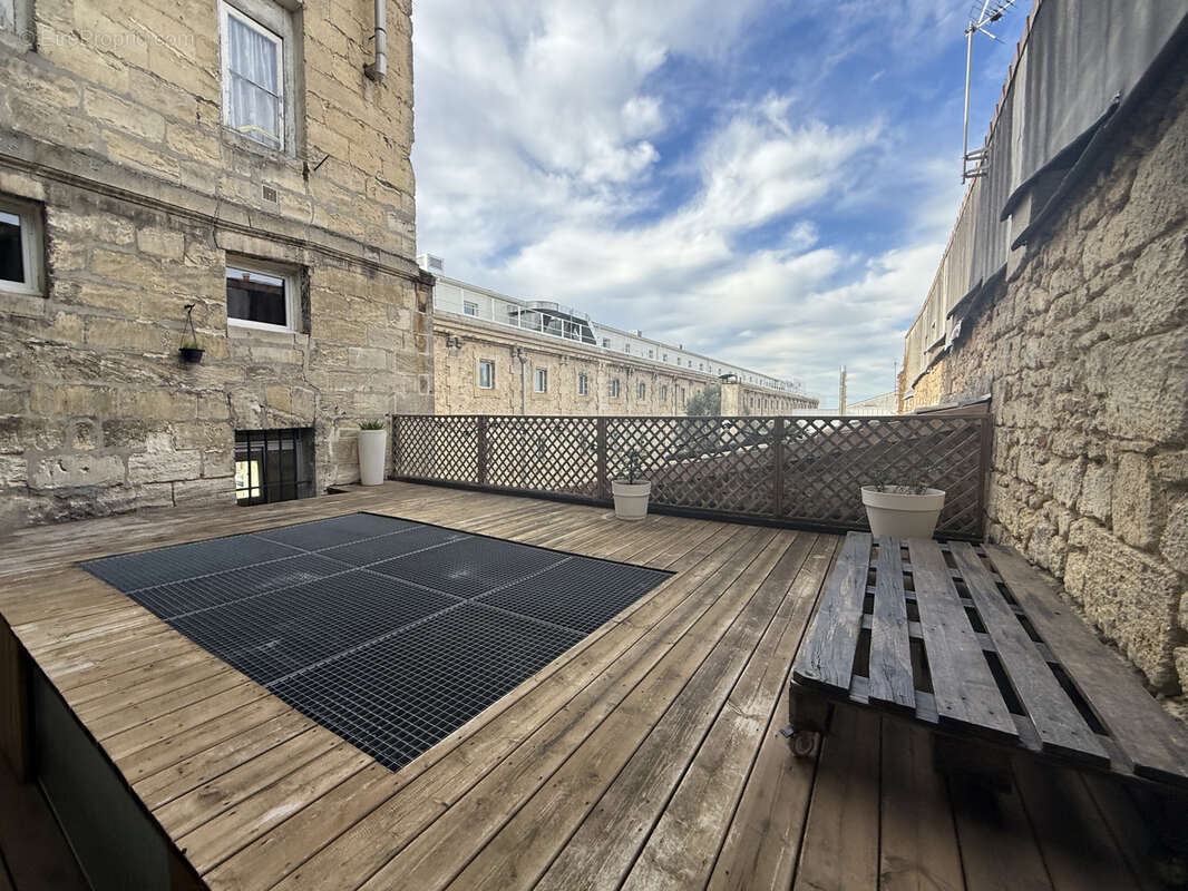 Appartement à BORDEAUX