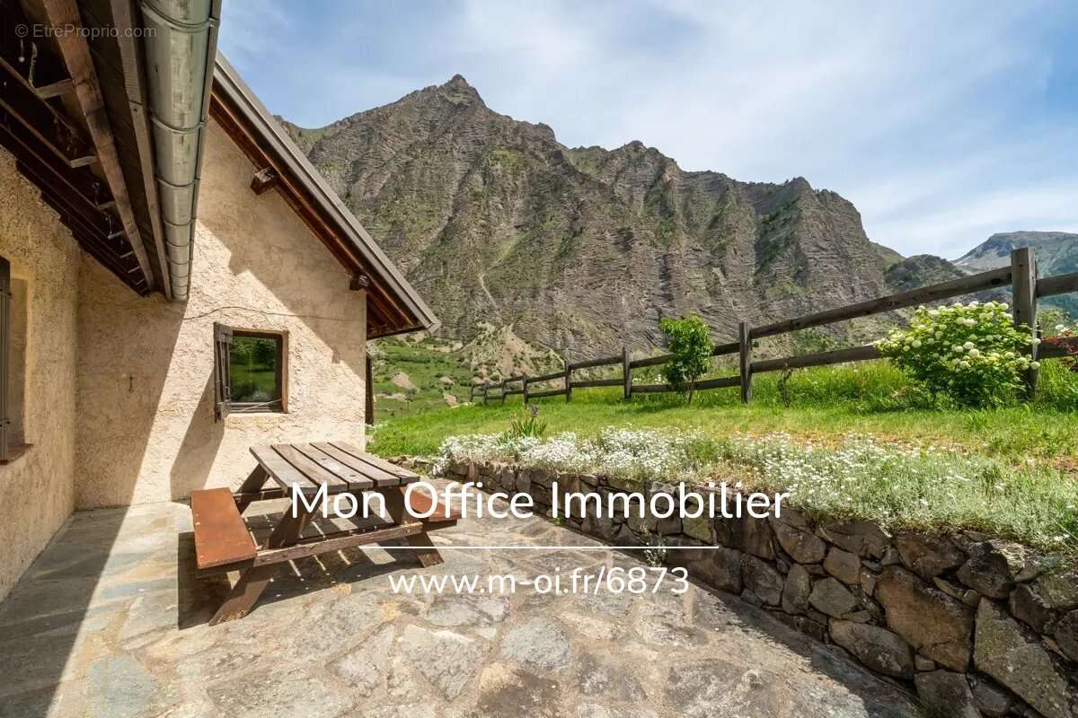 Référence : 6873-MBE. - Chalet à Crévoux - photo 2