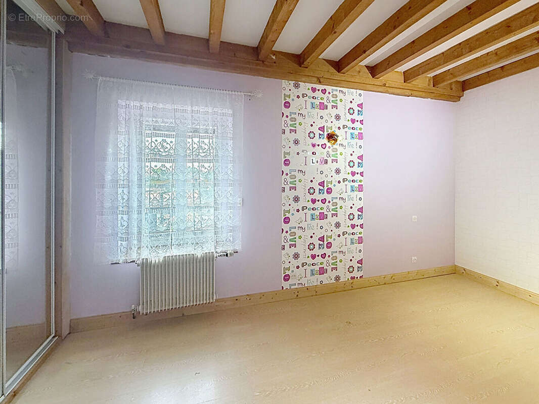 Maison Ruy Montceau 5 pièces 160 m2 - photo 9