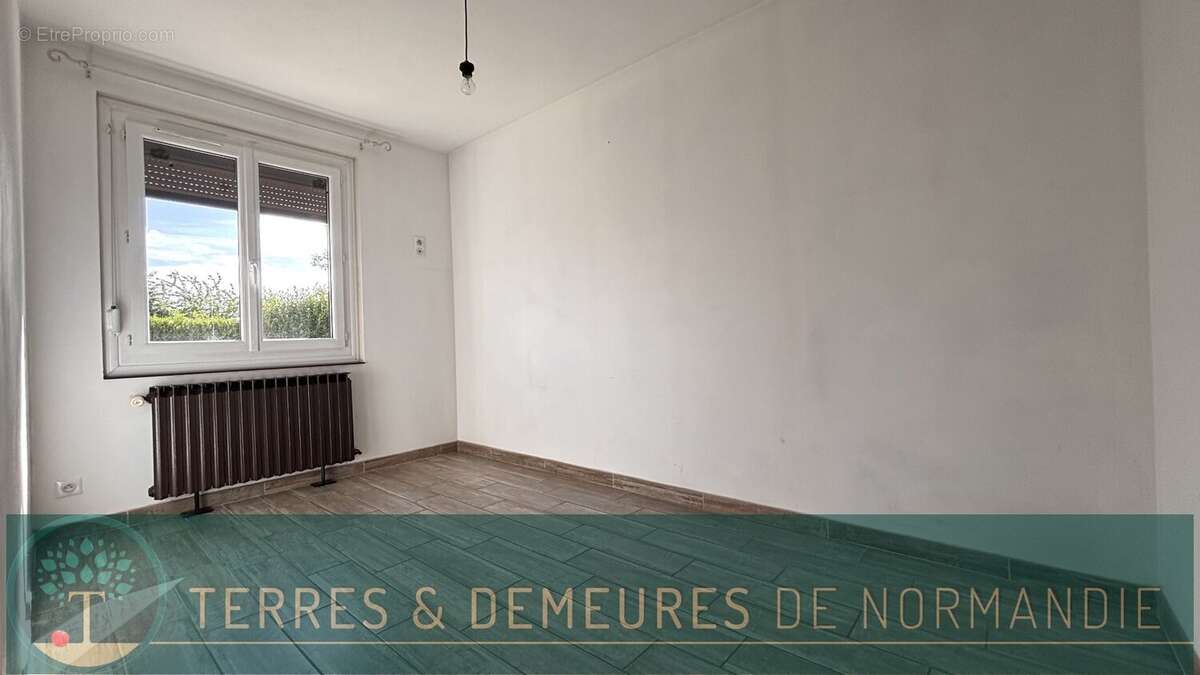 Maison à ETALONDES